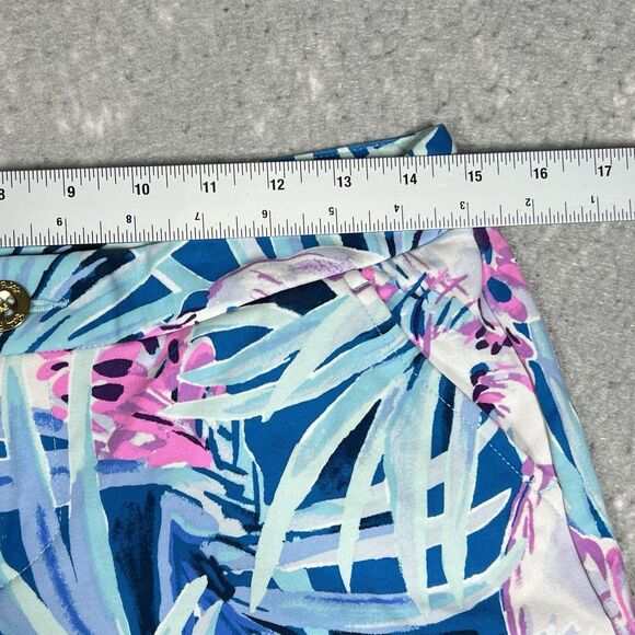 Lilly Pulitzer Buttercup Knit Stretch Shorts Scalloped SZ 2 Mr. Peacock 001272 - Picture 5 of 12